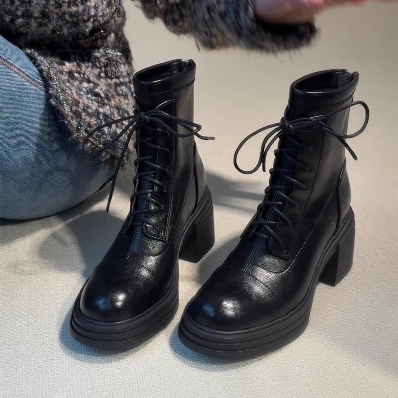 Lace-up Booties Women's New Ro - огляд і ціна Soft Sole Booties